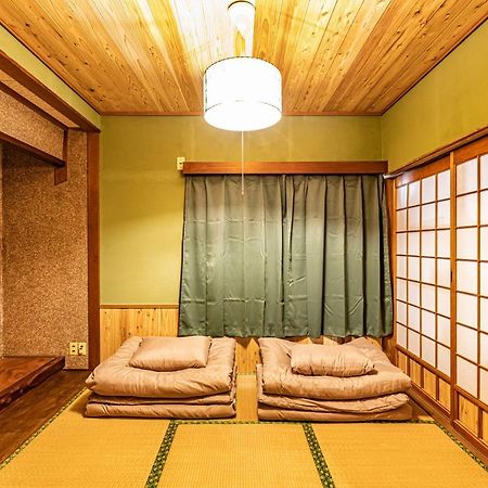 47Hostel Уадомари Екстериор снимка