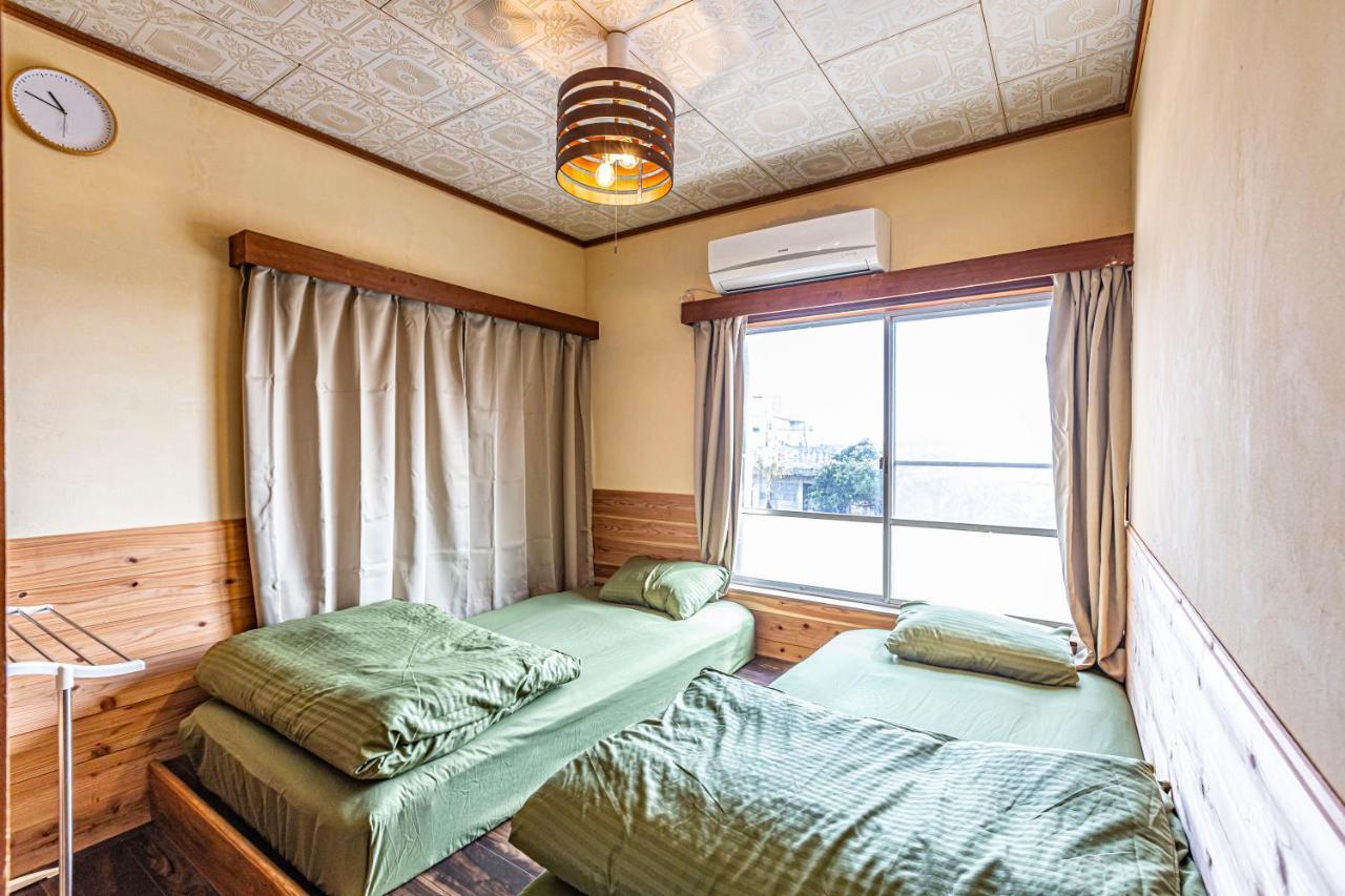 47Hostel Уадомари Екстериор снимка