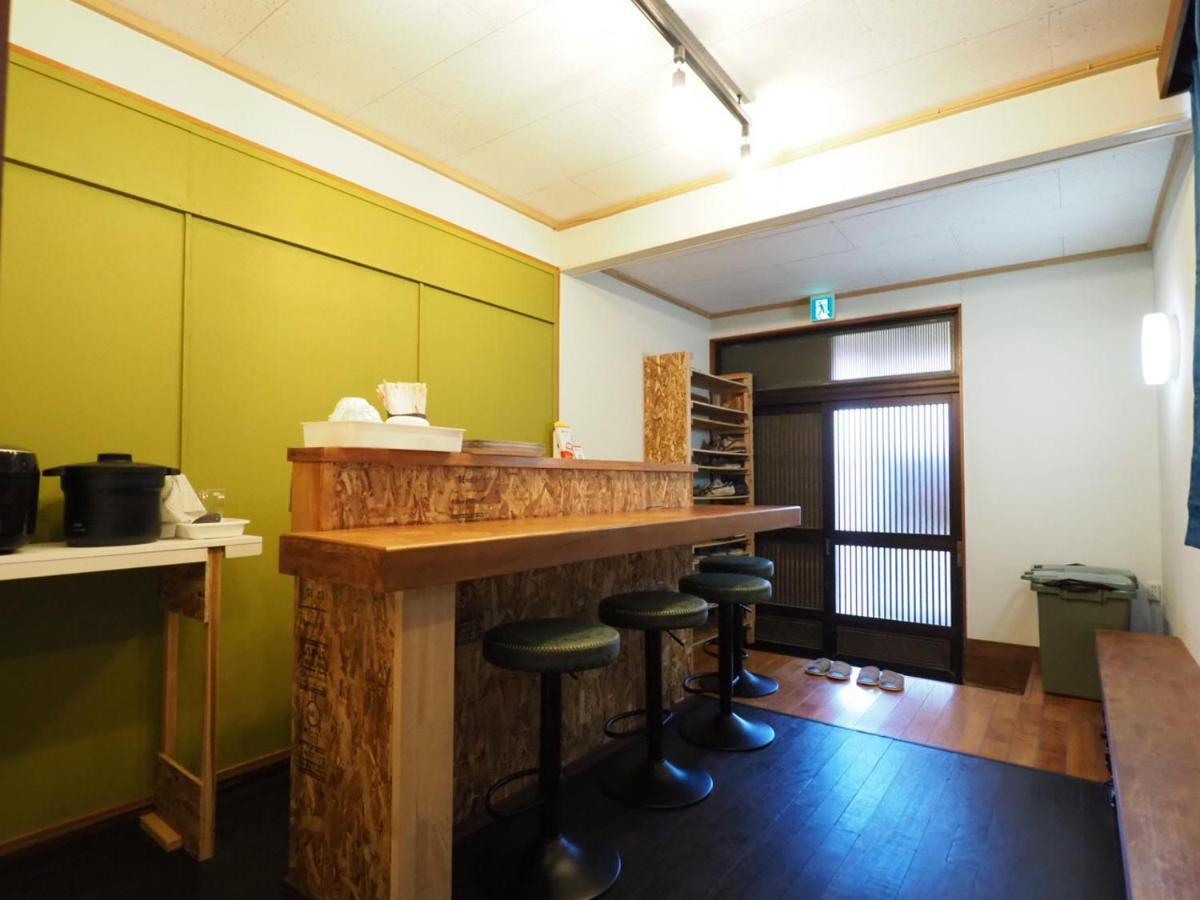 47Hostel Уадомари Екстериор снимка