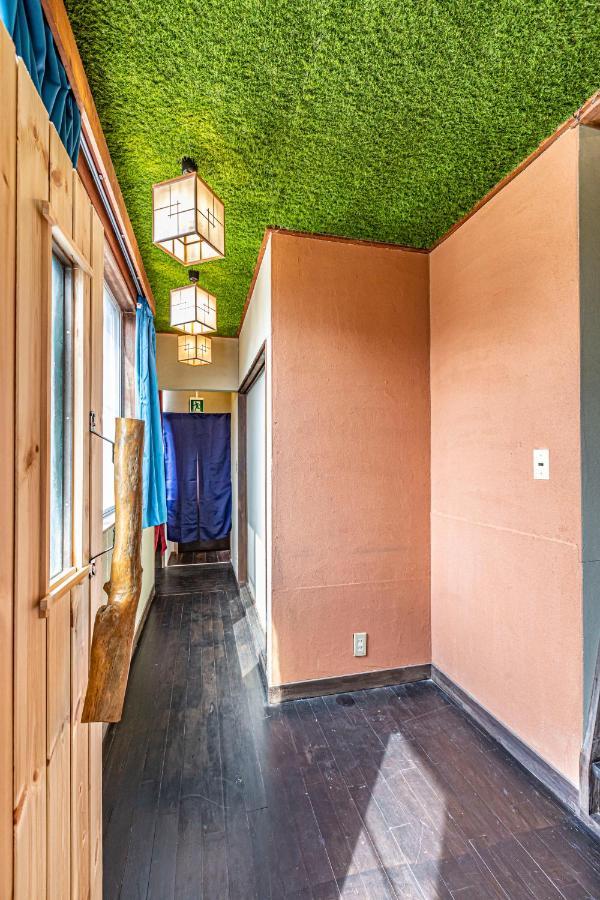 47Hostel Уадомари Екстериор снимка